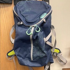CAMELBAK - ICE QUEEN NIGHT SHADOW BACKPACK. RARE FIND. VERY VERSATILE. HOLDS ALL